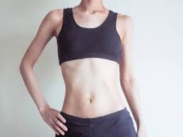 肋骨が開く原因は「腹筋」だった？寸胴体型を解消し肋骨を締めるインナーマッスル活用術