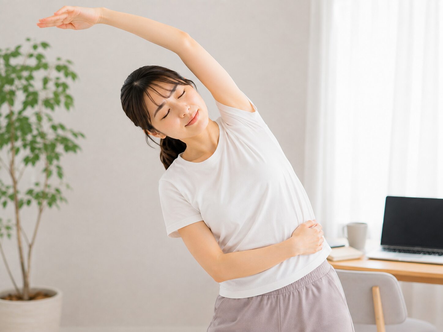首の突っ張りを解消する脇から横っ腹の側屈ケア
